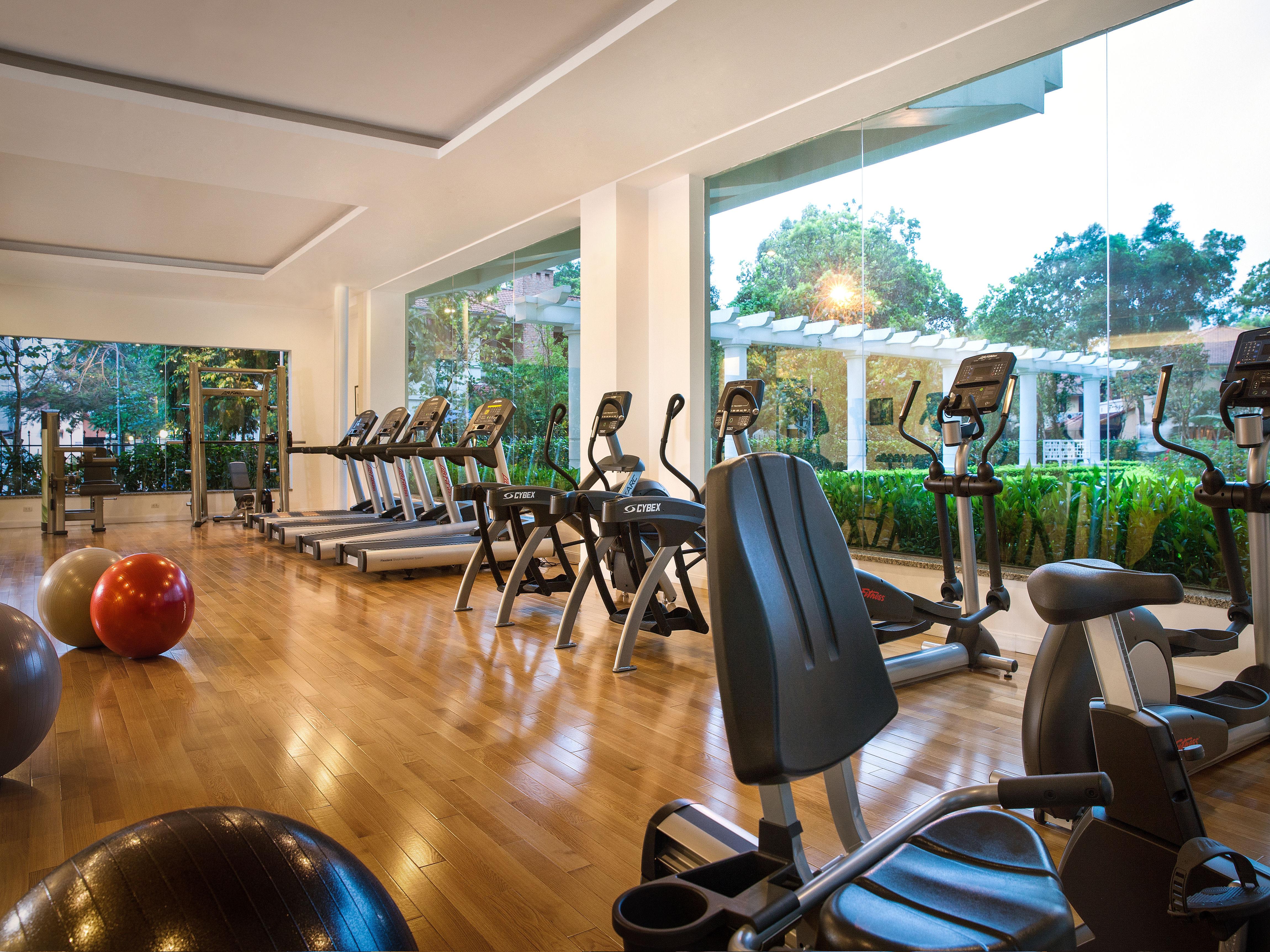 Elegant Suites Westlake Hanoi Exterior photo