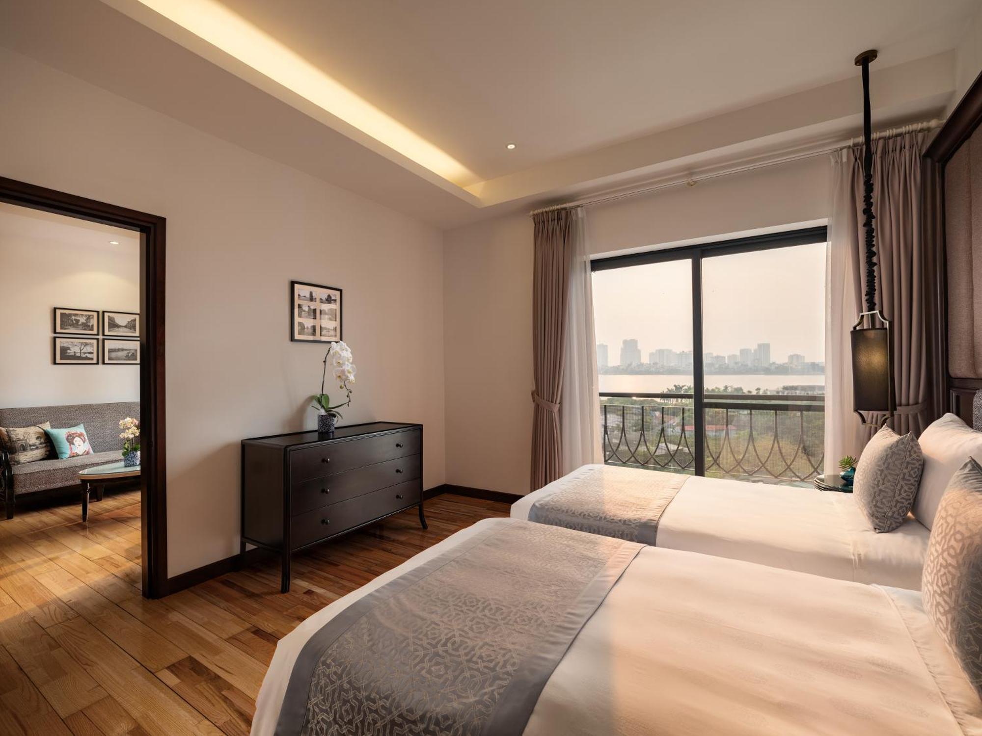Elegant Suites Westlake Hanoi Exterior photo