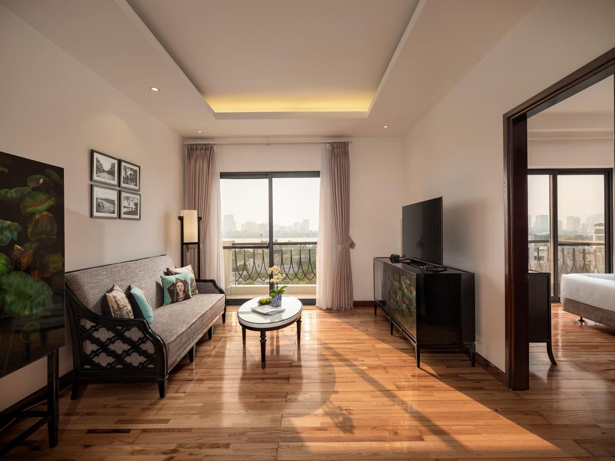 Elegant Suites Westlake Hanoi Exterior photo