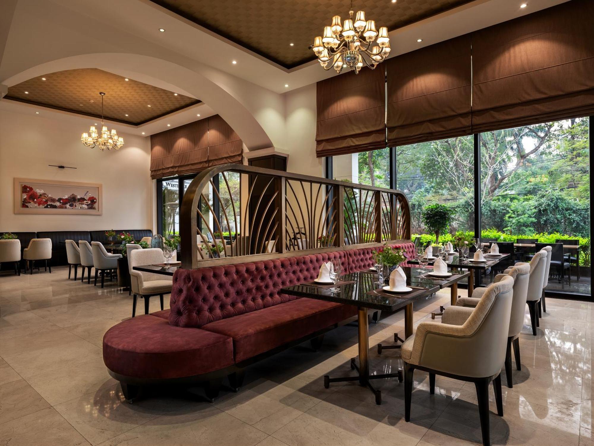 Elegant Suites Westlake Hanoi Exterior photo